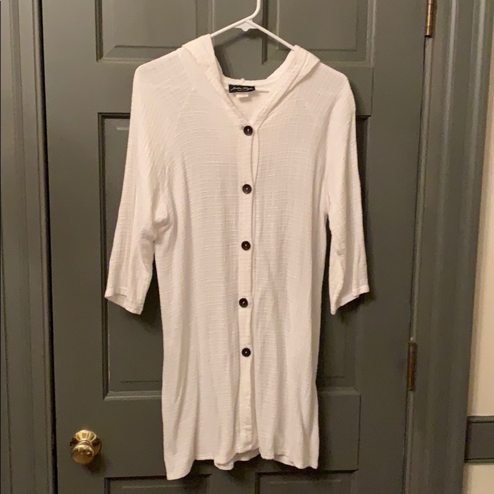 Jordan Taylor white swim cover up